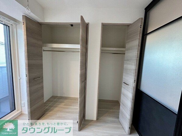 ディーラヴェニューの物件内観写真